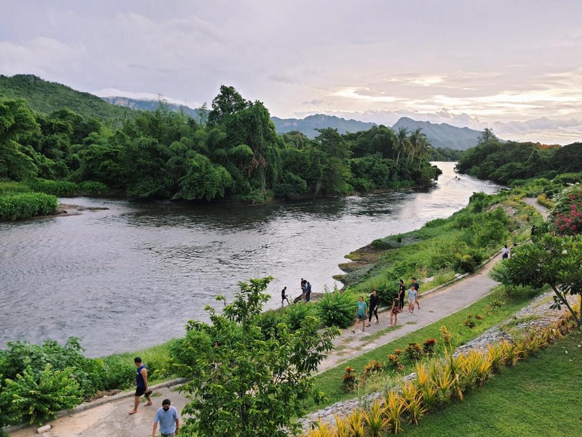 Aekpailin River Kwai Resort Kanchanaburi Esterno foto