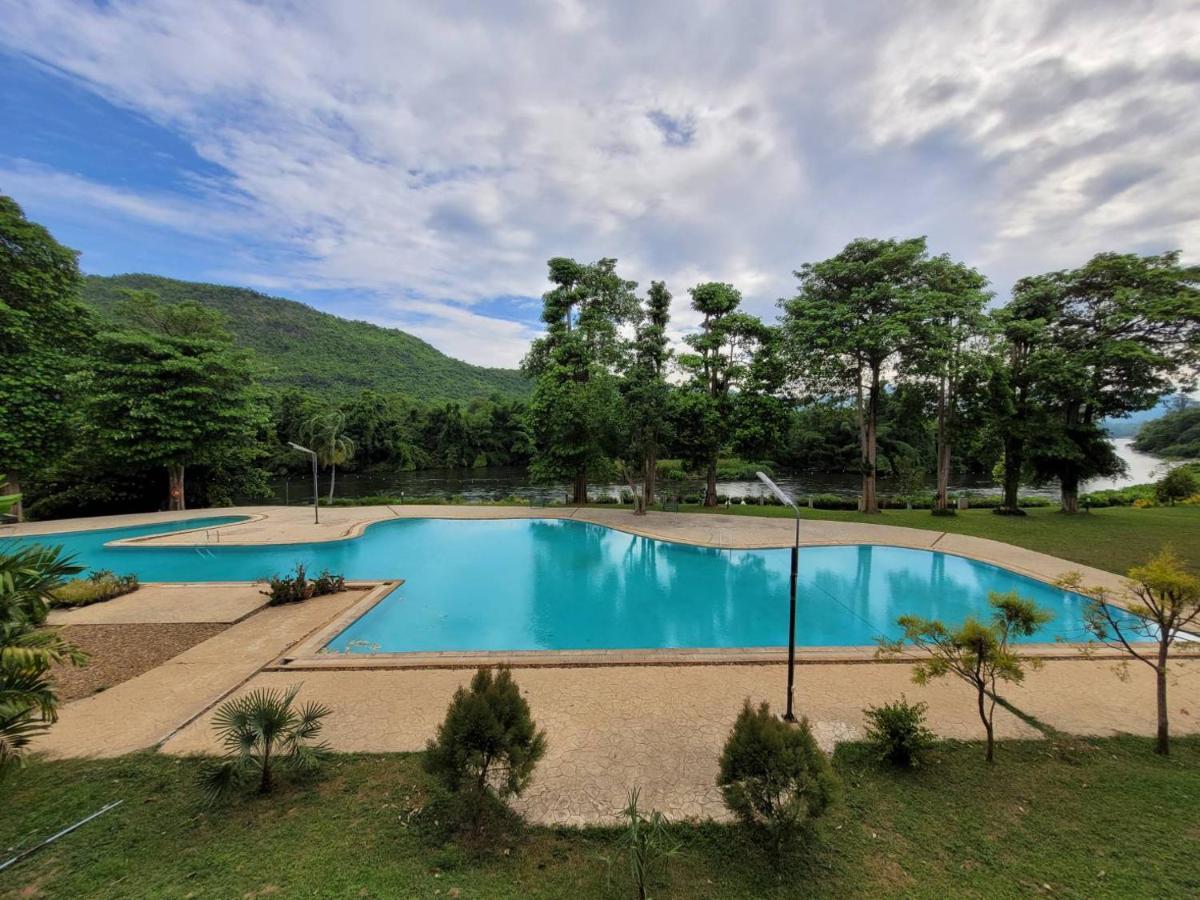 Aekpailin River Kwai Resort Kanchanaburi Esterno foto